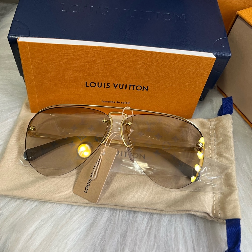 SOLD COPY - New Monogram Grease Sunglasses